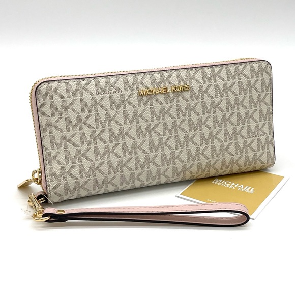 Michael Kors Handbags - Michael Kors Large Continental Wallet Wristlet